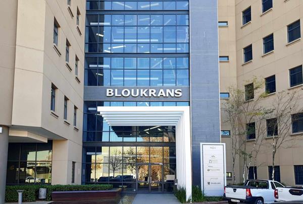 1 247  m² Office Space