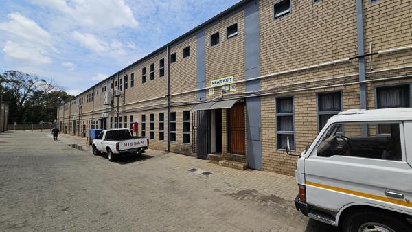 225 m² Industrial space