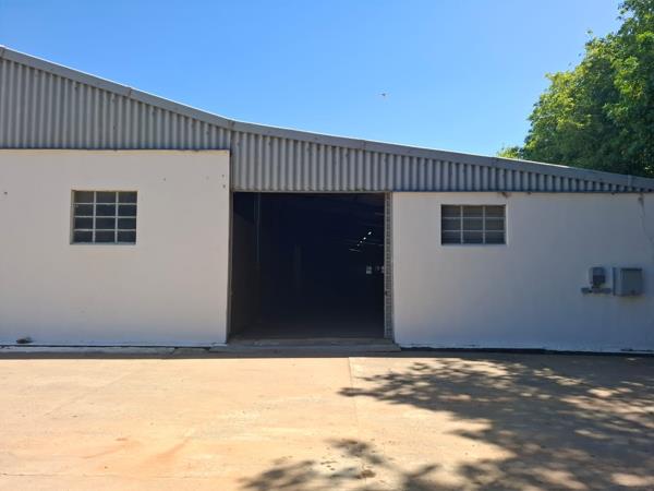 140  m² Commercial space