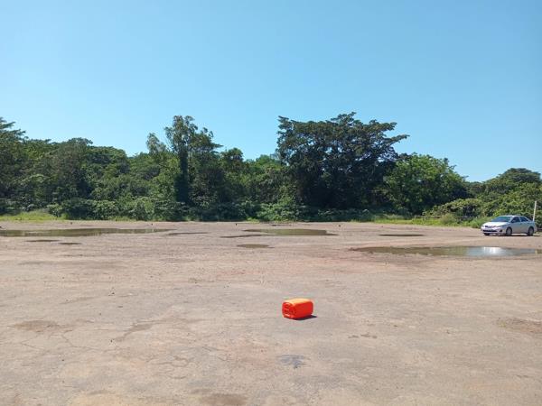 5 000  m² Industrial space