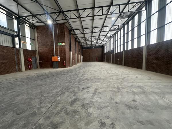 902  m² Industrial space
