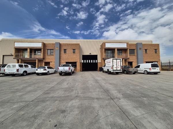 595  m² Industrial space