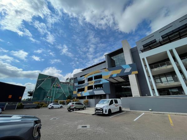 73  m² Office Space