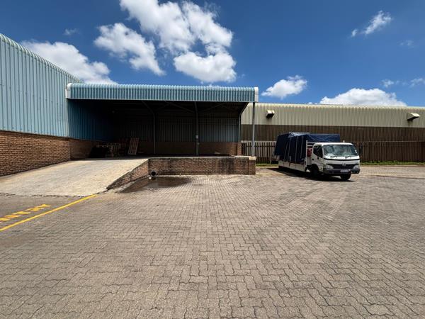 1 840  m² Industrial space