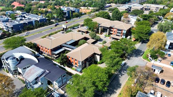 724 m² Commercial space
