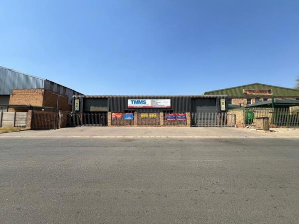 429  m² Industrial space