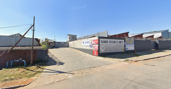 62  m² Commercial space