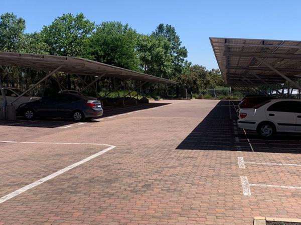 877 m² Office Space