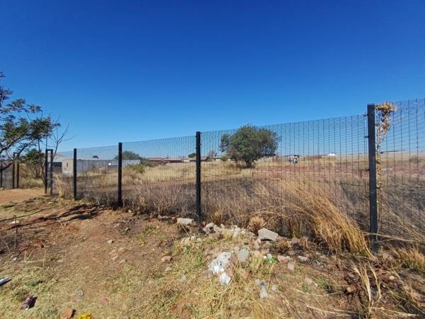 6 836 m² Land
