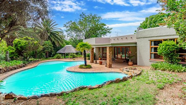 8 565 m² Smallholding