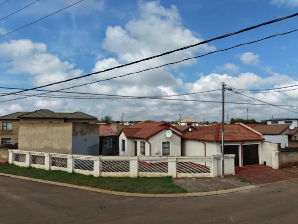 2 Bedroom House