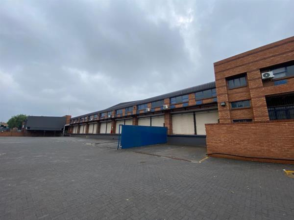 10 786  m² Industrial space