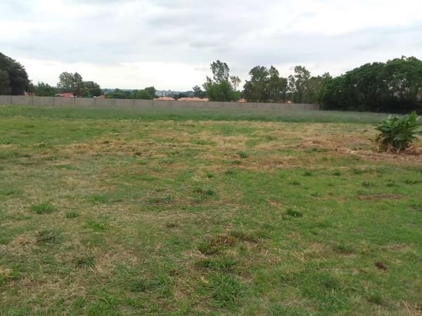 5 670 m² Land