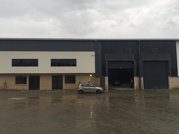 776  m² Industrial space