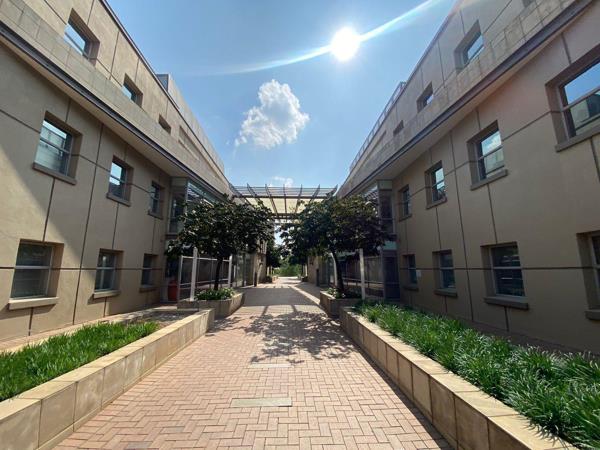 406  m² Office Space