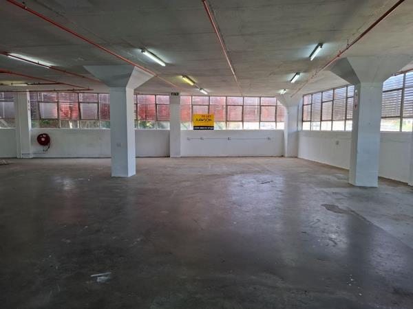 656  m² Industrial space