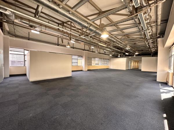 564  m² Commercial space