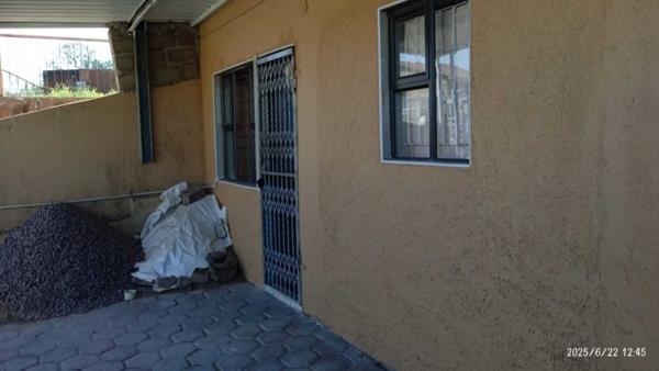 2 Bedroom Garden Cottage