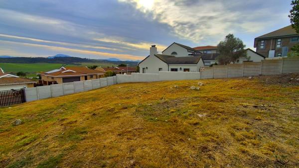 584 m² Land