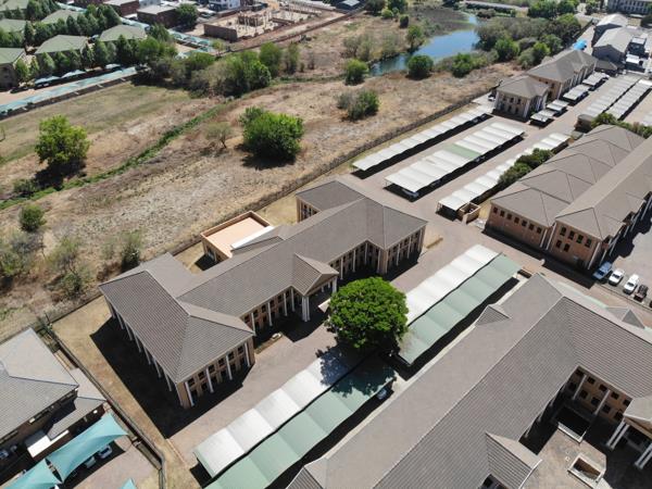 2 181  m² Office Space