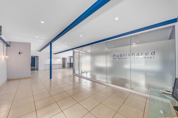 377  m² Commercial space