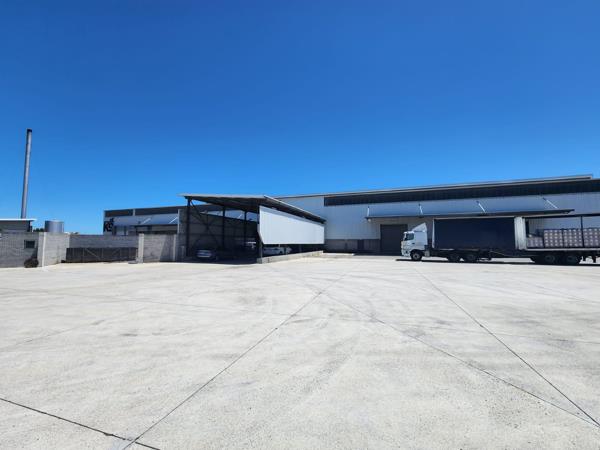 2 480  m² Industrial space