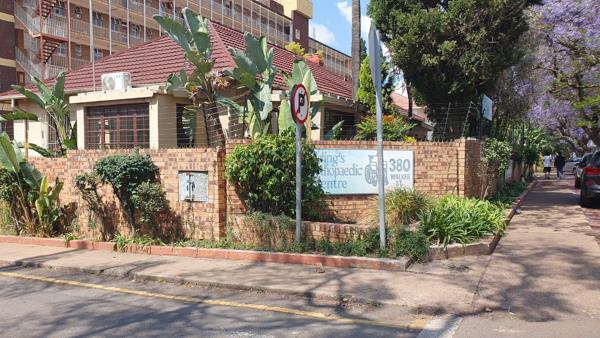 490  m² Commercial space