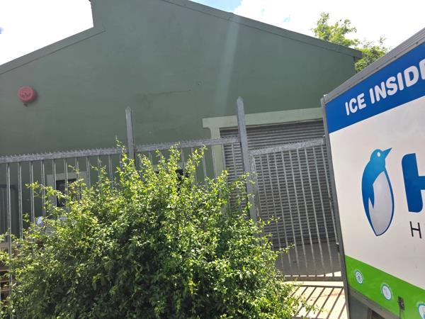 150  m² Commercial space