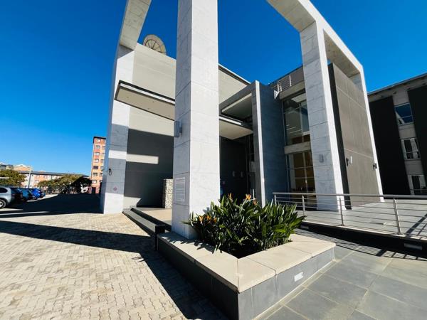 5 800  m² Commercial space