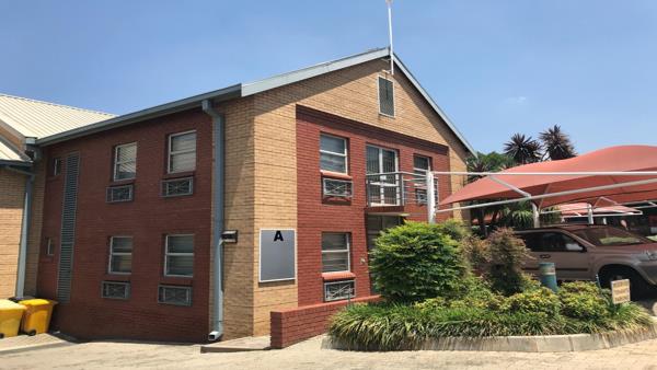 406  m² Industrial space