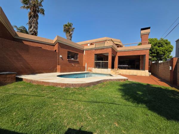 5 Bedroom House