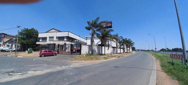 2 405 m² Industrial space