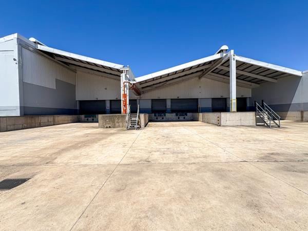 4 500  m² Industrial space