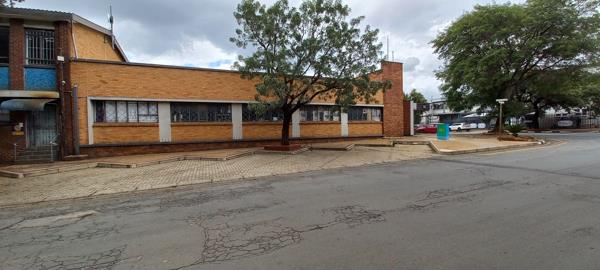 926  m² Industrial space