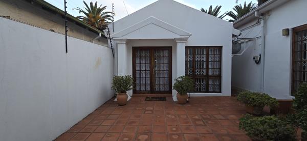 1 Bedroom Garden Cottage