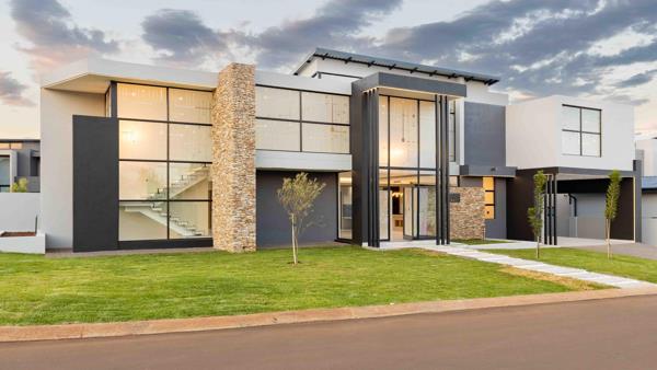 5 Bedroom House