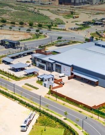 2 700 m² Industrial space