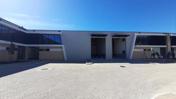 395  m² Commercial space