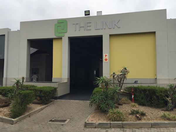 429  m² Retail Space