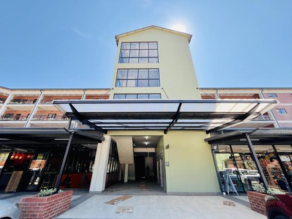 8.6  m² Commercial space