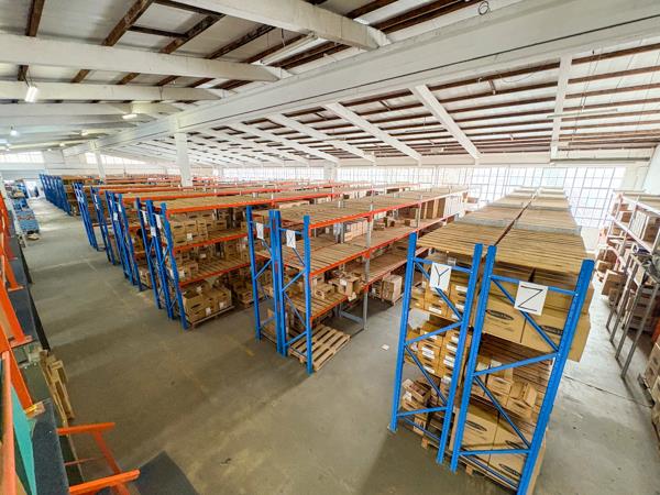 1 485  m² Industrial space