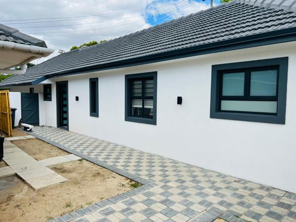 2 Bedroom Garden Cottage