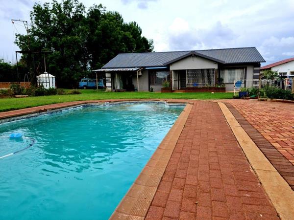 2.2 ha Smallholding