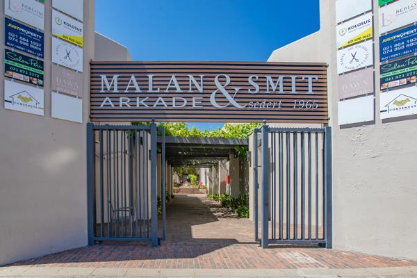 1 325  m² Commercial space