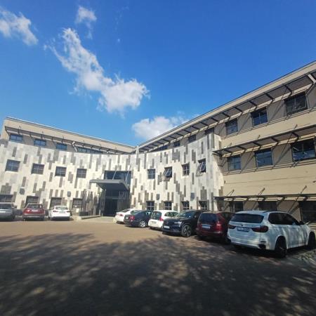 194  m² Office Space