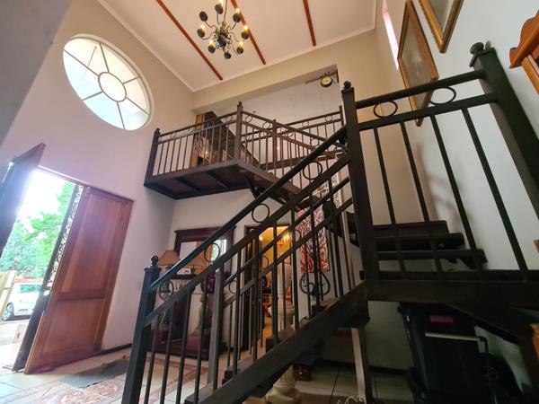 6 Bedroom House