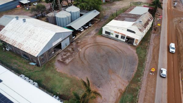 412  m² Commercial space