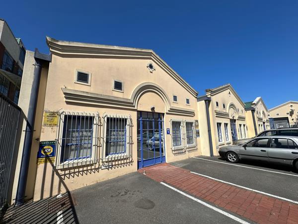 200  m² Industrial space