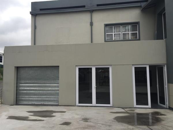 346  m² Retail Space