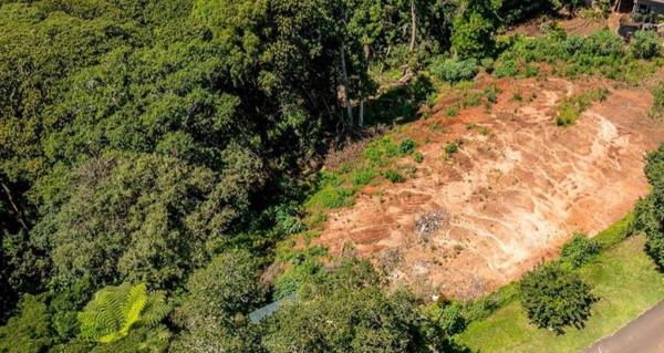 5 000 m² Land